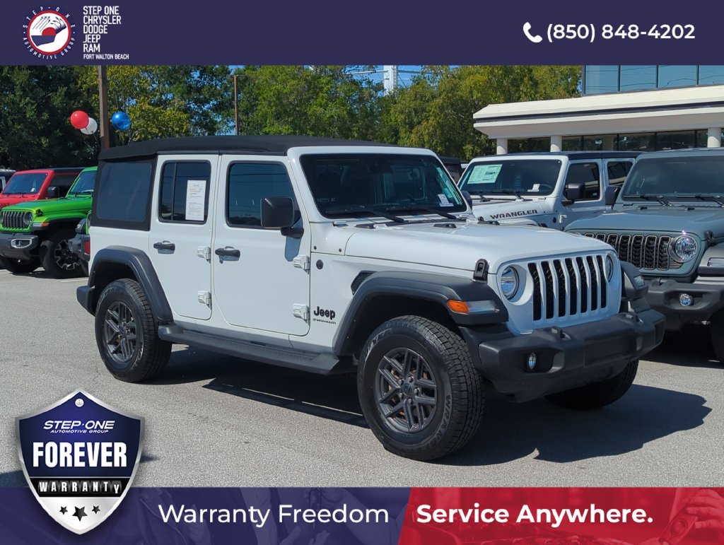 Used 2024 Jeep Wrangler Unlimited Sport AWD/4WD image 8
