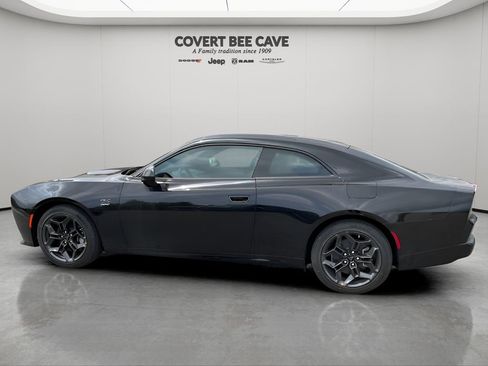 New 2025 Dodge Charger R/T w/ Quick Order Package 25M R/T image 6