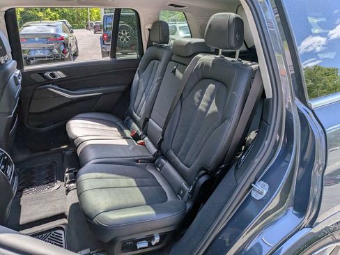 Used 2020 BMW X7 xDrive40i w/ Premium Package AWD/4WD image 20