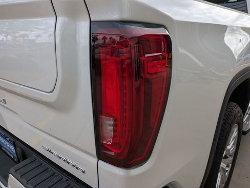 Used 2021 GMC Sierra 1500 Denali image 11