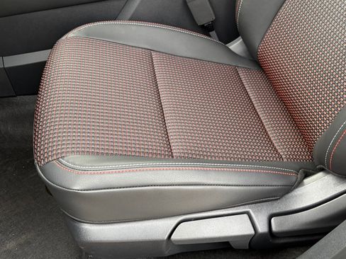 New 2026 Nissan Kicks SR image 19