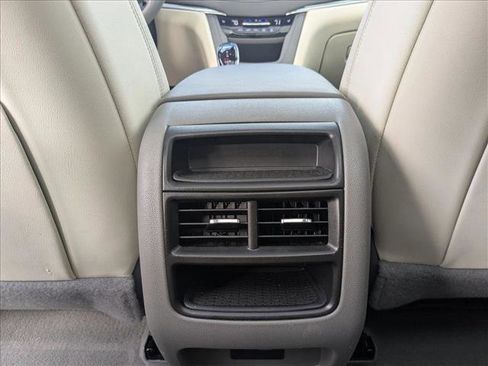 Used 2021 Cadillac XT5 Premium Luxury w/ LPO, Floor Liner Package image 19