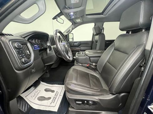 Used 2022 Chevrolet Silverado 2500 LT w/ All Star Edition image 4