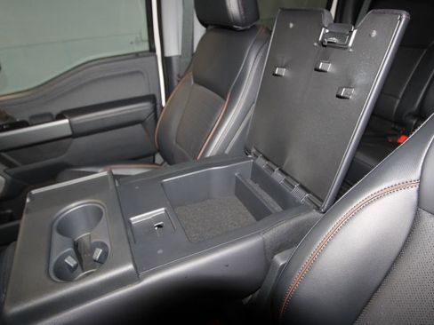 Used 2025 Ford F350 Lariat w/ Black Appearance Package image 20