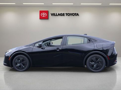 New 2026 Toyota Prius Plug-In Hybrid image 2