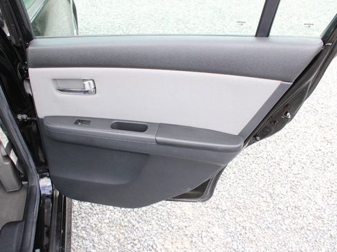 Used 2011 Nissan Sentra 2.0 SR w/ Convenience Pkg FWD image 21