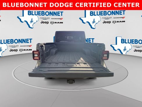 Used 2022 Jeep Gladiator Sport AWD/4WD image 22