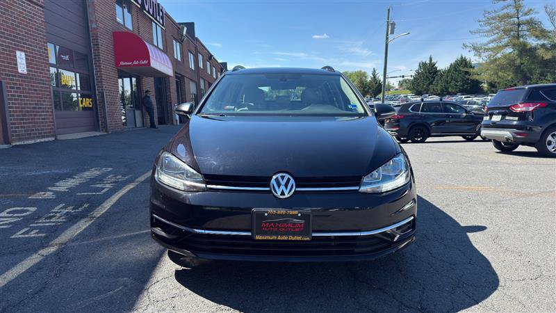 Used 2018 Volkswagen Golf SportWagen FWD image 2