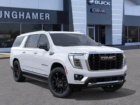 New 2026 GMC Yukon XL Denali w/ Advanced Technology Package AWD/4WD image 7