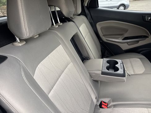 Used 2021 Ford EcoSport SE w/ SE Convenience Package FWD image 10