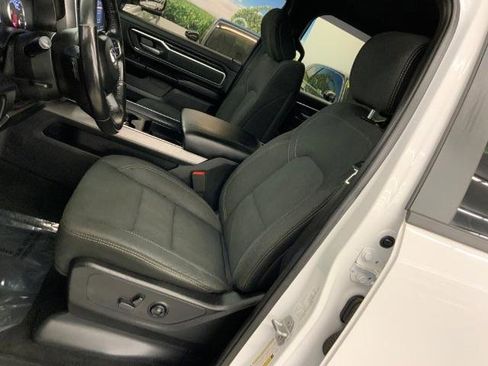 Used 2019 RAM 1500 Big Horn AWD/4WD image 11
