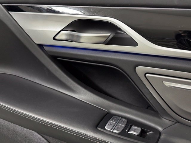 Used 2018 BMW 750i RWD image 21