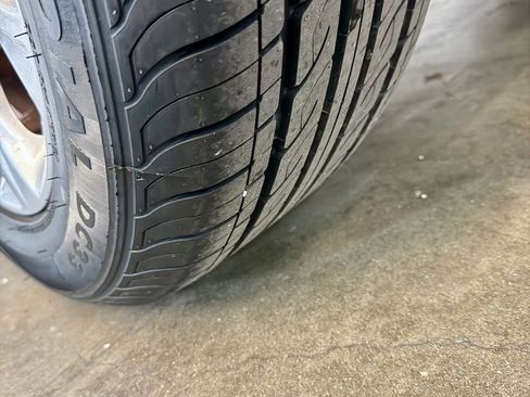 Used 2017 Ford Escape SE image 17