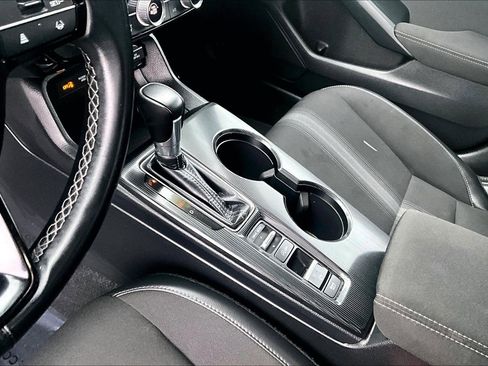 Used 2023 Honda Civic Sport image 16