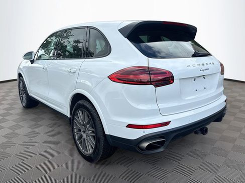 Used 2017 Porsche Cayenne AWD/4WD image 8