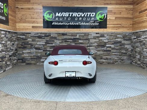 Used 2018 MAZDA MX-5 Miata Grand Touring image 8
