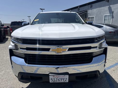Used 2020 Chevrolet Silverado 1500 LT w/ Convenience Package RWD image 2