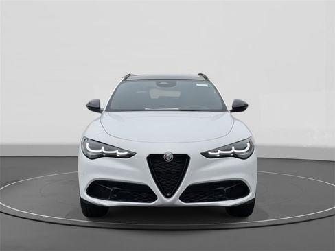 New 2025 Alfa Romeo Stelvio Sprint w/ Veloce Package image 2