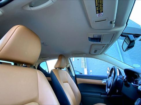 Used 2016 Lexus CT 200h image 13