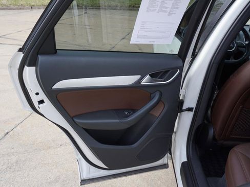 Used 2017 Audi Q3 2.0T Premium w/ Convenience Package image 29