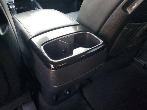 Used 2020 Kia Telluride S FWD image 15
