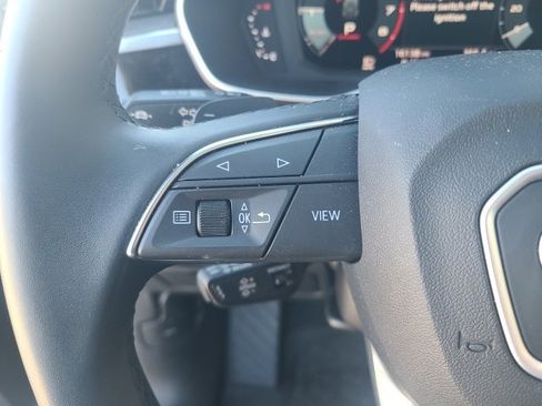 Used 2024 Audi Q3 2.0T Premium image 21