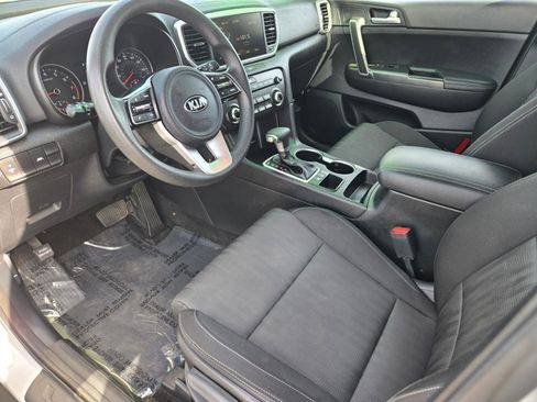 Used 2022 Kia Sportage LX image 20