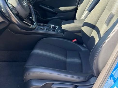 Used 2022 Honda Civic Sport image 6