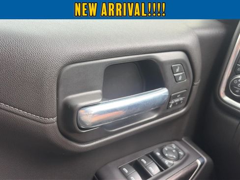 Used 2019 Chevrolet Silverado 1500 LTZ w/ LTZ Plus Package AWD/4WD image 16