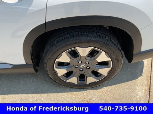 Used 2026 Honda Pilot Touring image 11