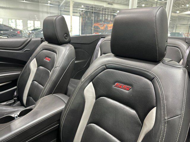 Used 2016 Chevrolet Camaro SS RWD image 52