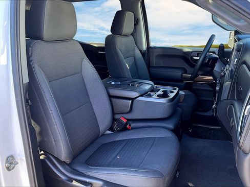 Used 2020 Chevrolet Silverado 1500 RST w/ RST Value Package image 21