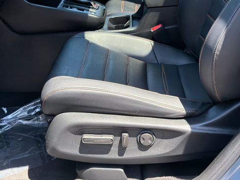 Used 2023 Honda CR-V Sport Touring image 17