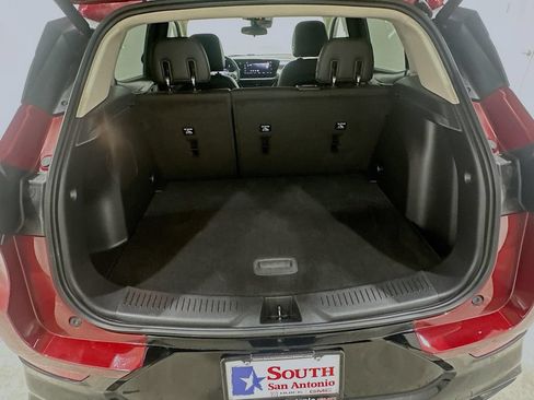 Used 2025 Buick Encore GX Sport Touring w/ Comfort Package FWD image 25