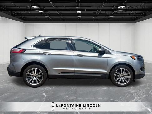 Used 2024 Ford Edge Titanium w/ Equipment Group 301A AWD/4WD image 6