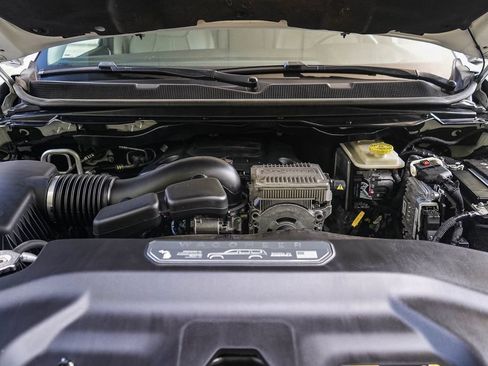 Used 2022 Jeep Wagoneer Series II RWD image 26