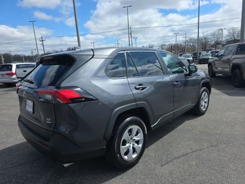 Used 2024 Toyota RAV4 LE image 4
