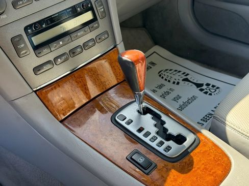 Used 2006 Lexus ES 330 FWD image 22