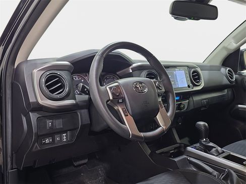 Used 2023 Toyota Tacoma Trail Edition image 18