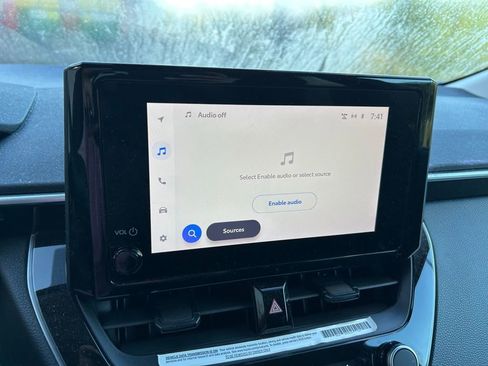 Used 2023 Toyota Corolla LE image 23