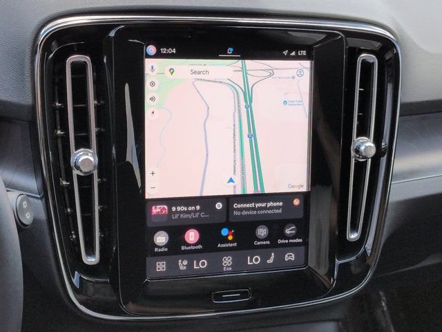 Used 2023 Volvo XC40 Recharge Ultimate w/ Protection Package Premier AWD/4WD image 22