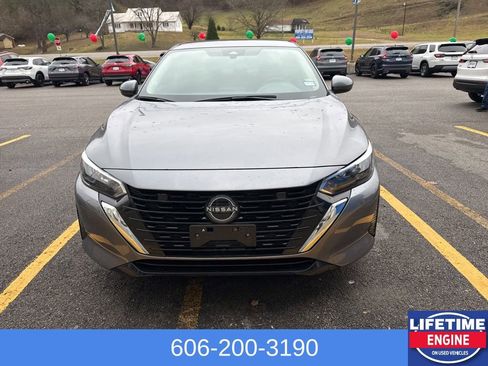 Used 2024 Nissan Sentra S image 2