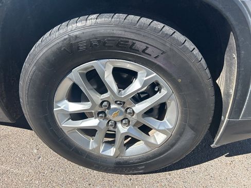 Certified 2023 Chevrolet Traverse LS w/ Safety Package image 6