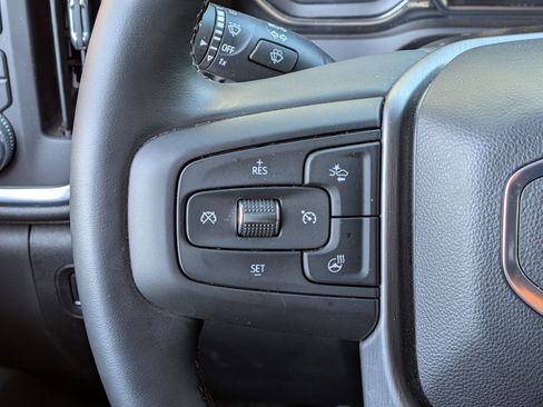 Used 2023 GMC Sierra 2500 Denali w/ Denali Black Diamond Edition image 21