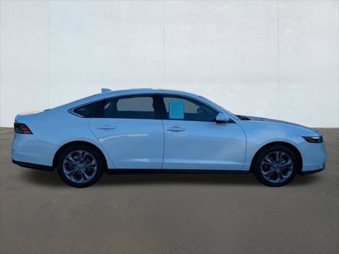 Used 2024 Honda Accord EX image 6