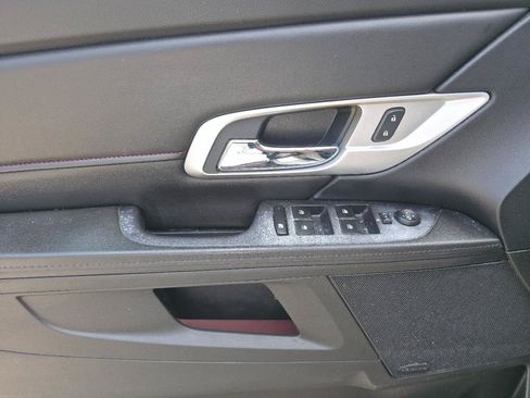 Used 2017 GMC Terrain SLE w/ Technology Package FWD image 24