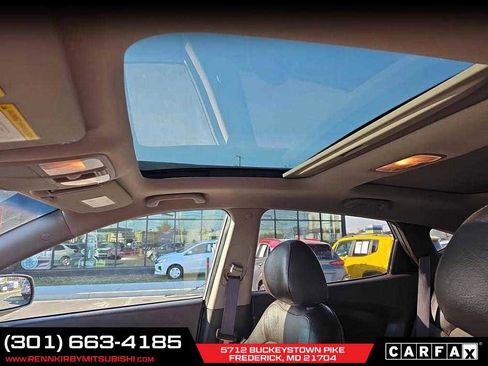 Used 2012 Hyundai Tucson Limited w/ Premium Pkg image 10