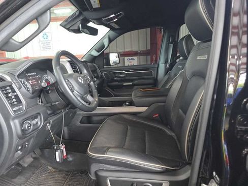 Used 2022 RAM 1500 Laramie RWD image 9