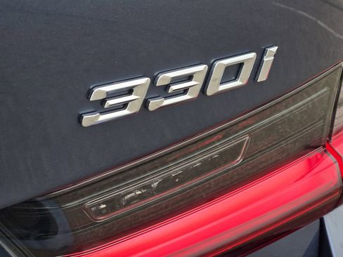 Certified 2025 BMW 330i xDrive Sedan w/ Premium Package image 14