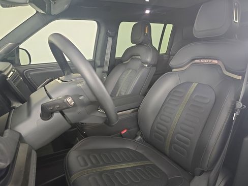 Used 2023 Rivian R1S Adventure image 20